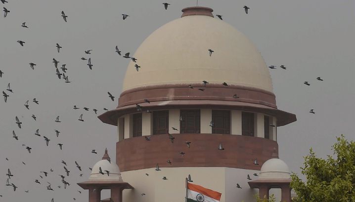 https://salarnews.in/public/uploads/images/newsimages/maannewsimage02052025_204250_Supreme court canva.jpg